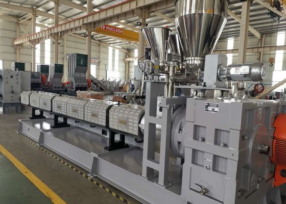 110kw PET واحد برغي البلاستيك آلة إعادة تدوير زجاجة الحيوانات الأليفة