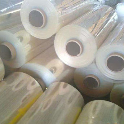 آلة إعادة تدوير نفايات البلاستيك 500kg / H PET PP PVC PS PC آلة تقطيع الصفائح البلاستيكية